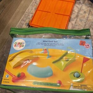 Mini Golf Set for Kids - Green and Yellow
